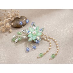 Handcrafted Mint Green & Aqua Crystal Floral Hair Brooch – Elegant Pearl Hair Vine with Cascading Tassels, Bridal Side Pin for Women & Girls, Hair Accessory for Weddings, Receptions & Festive Buns
